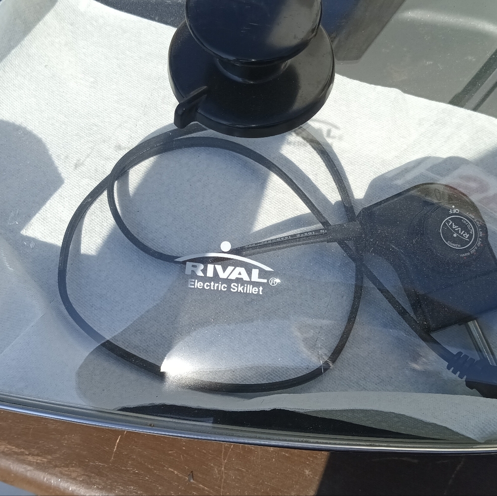 Rival electric skillet